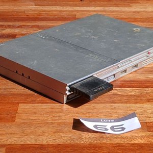 Consola Sony PlayStation 2 (PS2) con Accesorios y Juego - imagen 2