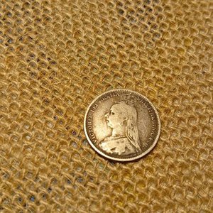 Lote anterior: Moneda de Plata Seis Peniques Año 1890