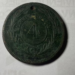 Lote siguiente: Moneda Antigua de 4 Centésimos de 1869