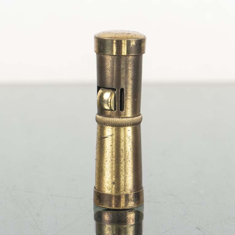 Encendedor japonés vintage Pacton - Medidas: 2x8cm