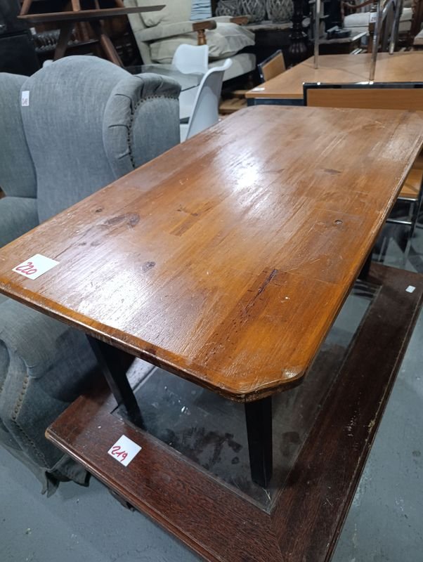 Mesita Ratona de Hierro y Madera