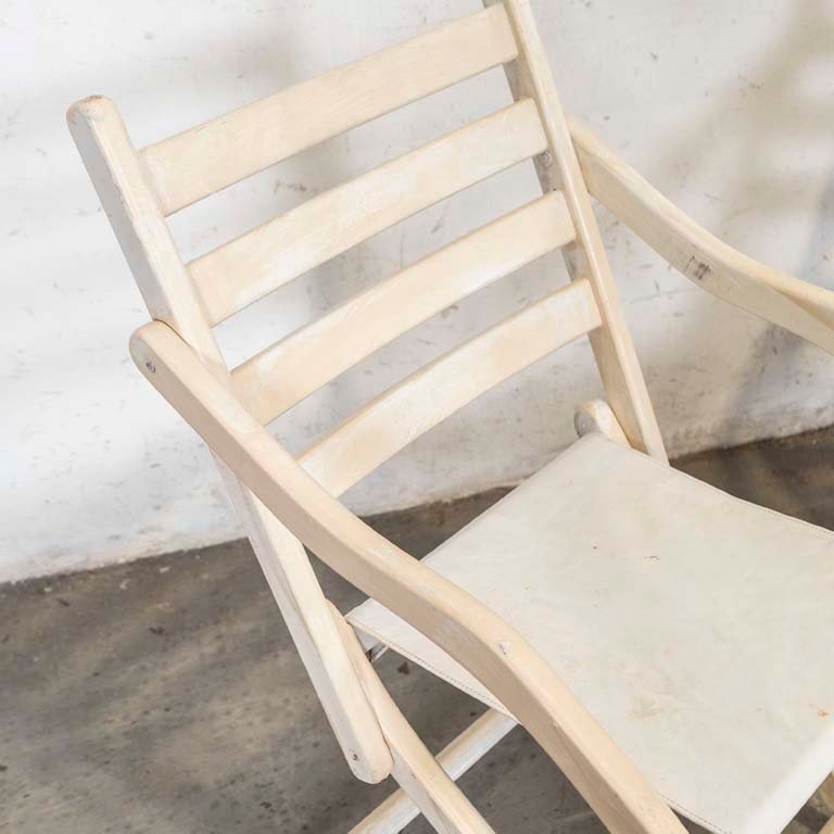 Sillas plegables de madera con asientos de cuero para re pintar - imagen 2