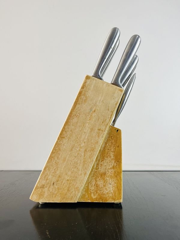 Soporte de mesa en madera con cuchillos y tijera para cocina - imagen 2