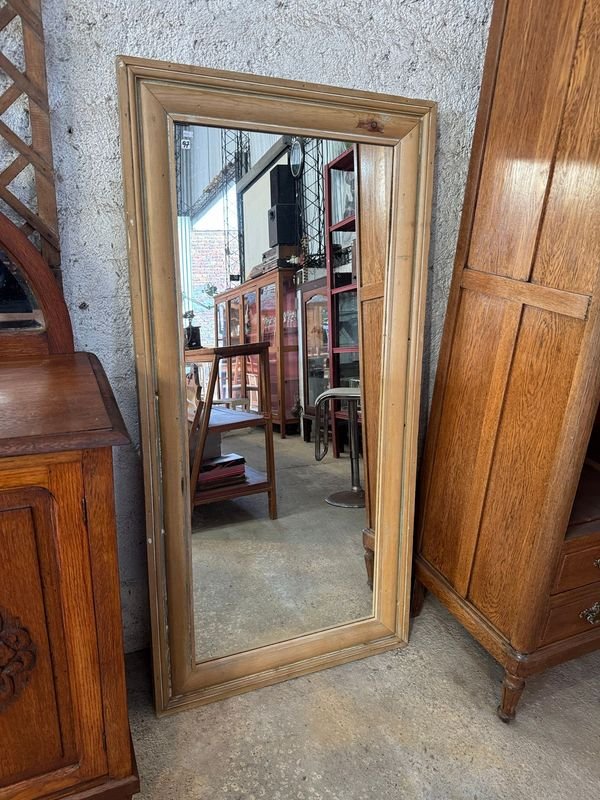 Item 877748 - Image 0