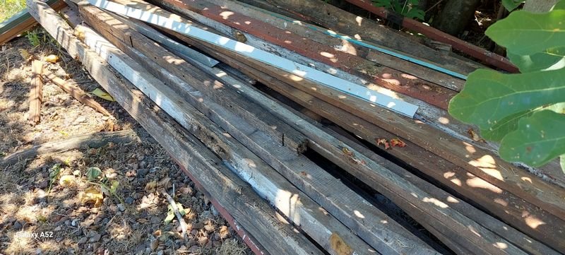 Lotes de madera y materiales para construcción - imagen 4