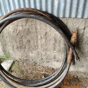 Bomba de Agua Eléctrica con Caño y Manguera - imagen 2