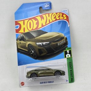 Lote anterior: Hot Wheels Audi RS E-Tron GT Verde Metalizado