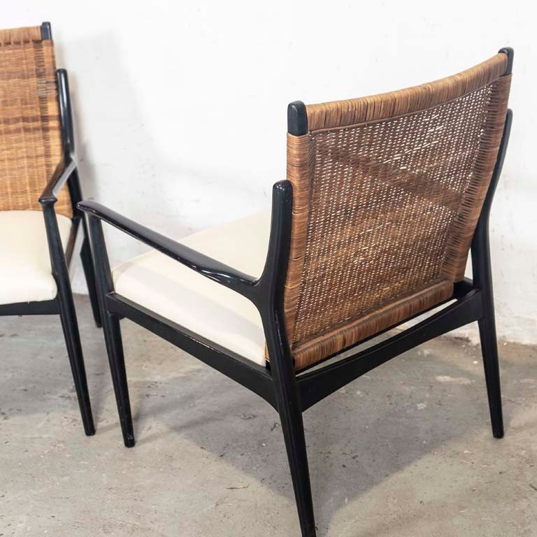 Sillones daneses con respaldo de ratán y asientos tapizados - imagen 3