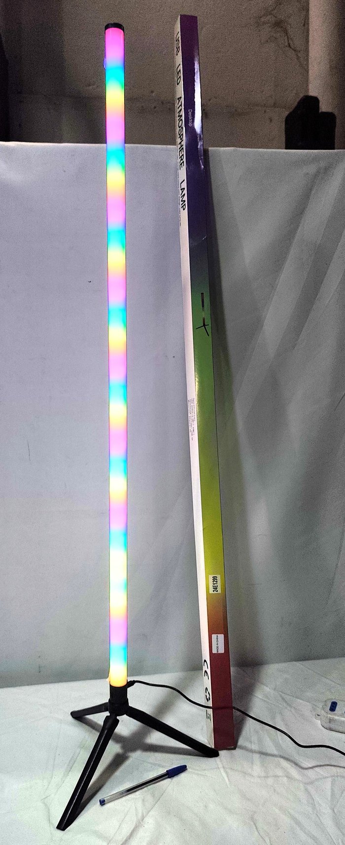 Barra de Luces LED RGB con Trípode, 112cm, Nueva en Caja