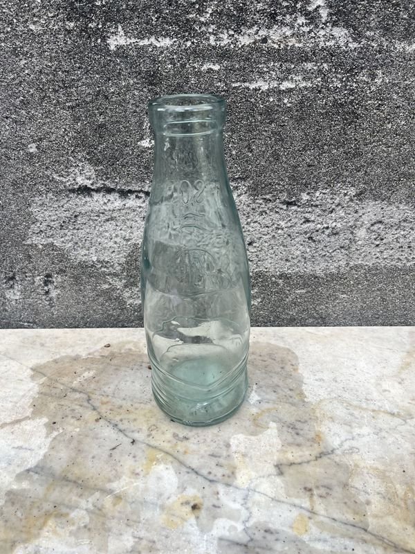 Botella de leche vintage con etiqueta original - imagen 3