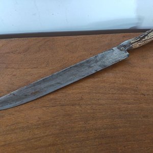 Lote anterior: Cuchilla Artesanal de Hoja Larga con Mango de Cuerno