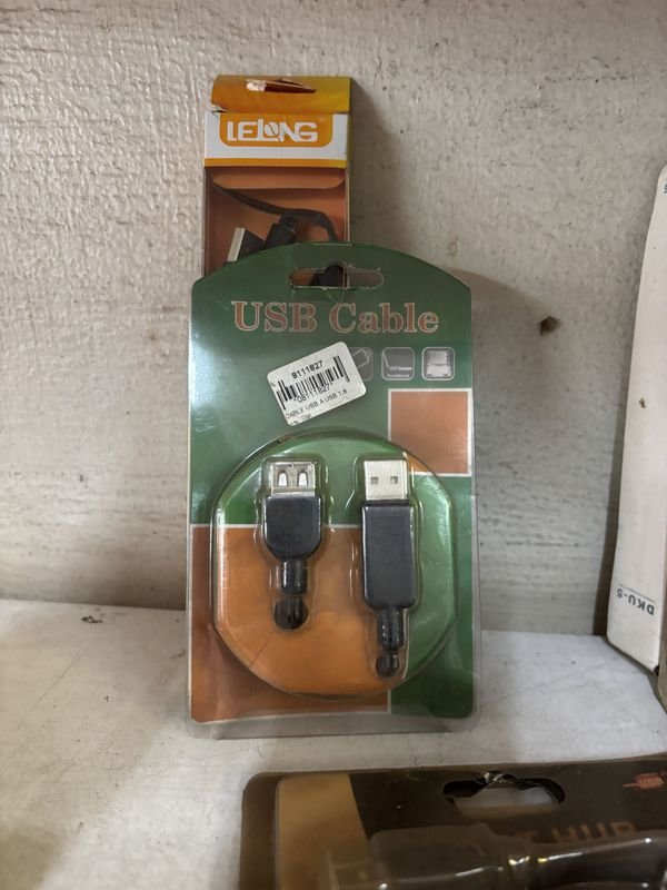 Conjunto de cables USB y adaptadores de conectividad - imagen 3