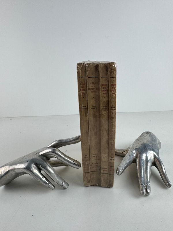 Lote anterior: Libro histórico sobre la Revolución Rusa, edición de 1930