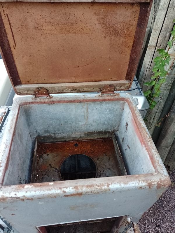 Heladeras antiguas de latón y madera para venta - imagen 6