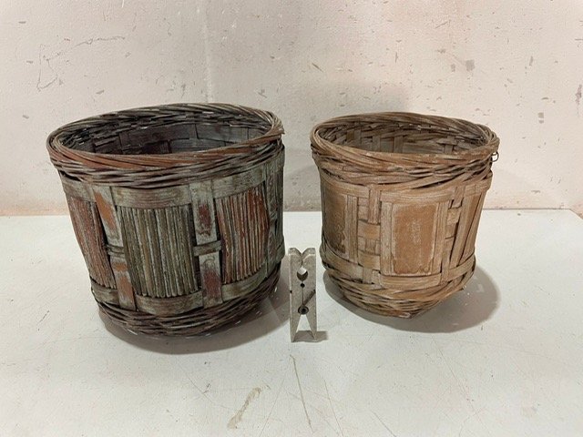 Lote anterior: Portamacetas de mimbre artesanal