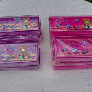 Lote anterior: Lote de 4 Cartucheras Rosadas y Violetas con Diseño de Ositos