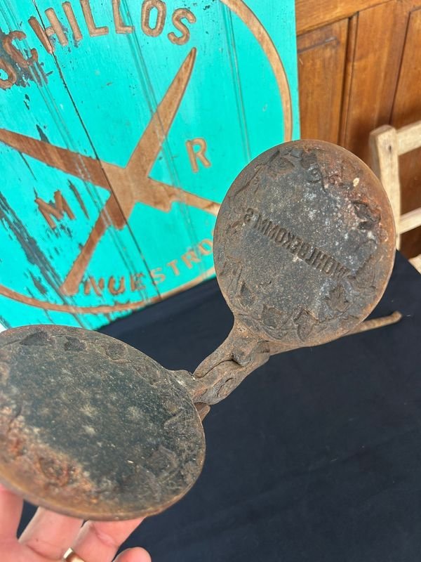 Antiguo forja importado con inscripción Wolbecoms para fabricar hostias de iglesia - imagen 4