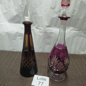 Lote siguiente: Juego de 2 Botellas Licoreras Antiguas de Cristal Tallado