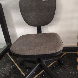 Silla de Bebé Estampada y Silla de Escritorio Gris - imagen 5