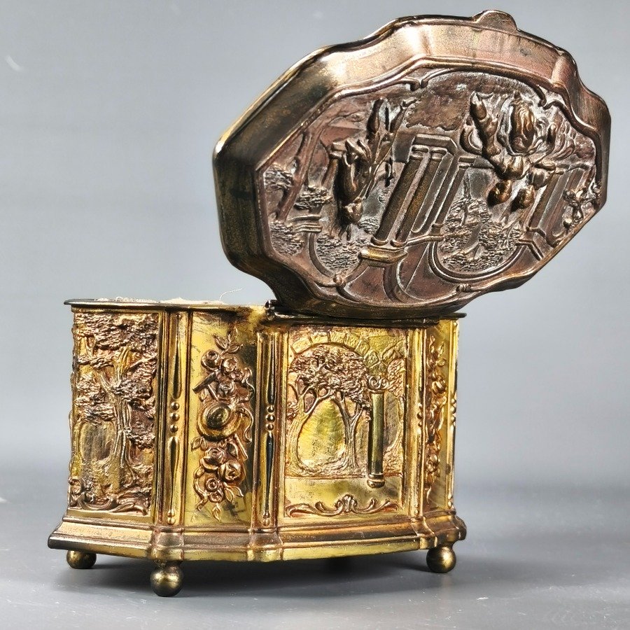 Caja Decorativa en Bronce de Jennings Bros - imagen 8