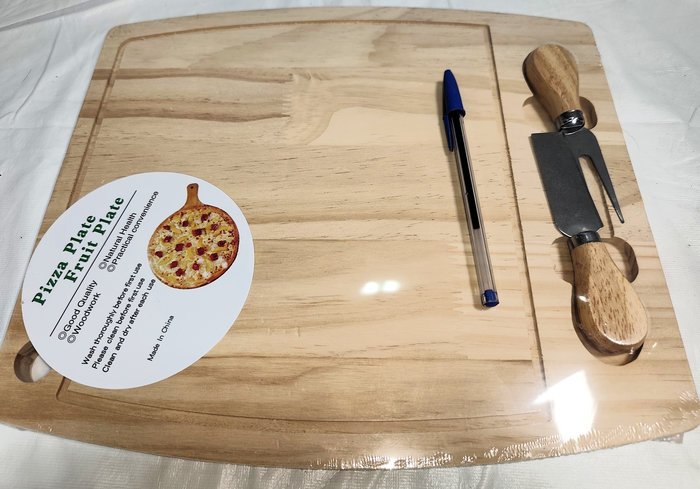 Tabla de Madera para Picadas con Set de Cuchillos para Queso