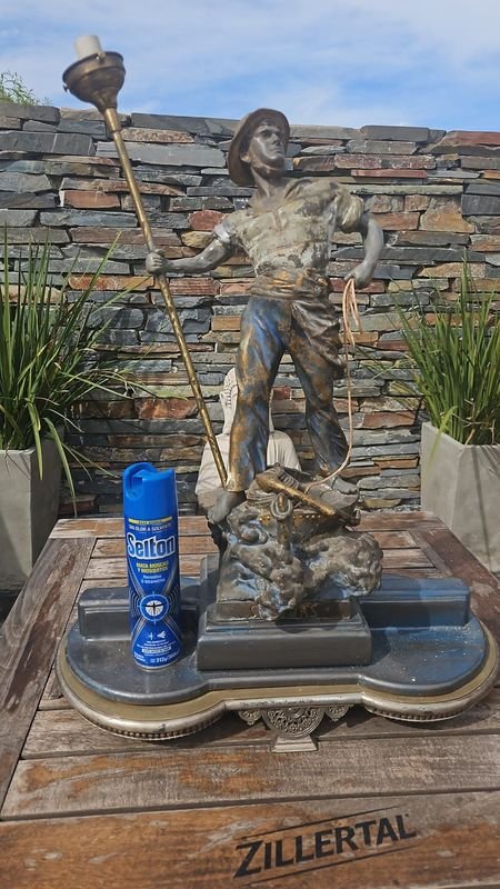 Figura en Petit Bronce de un Marinero - imagen 2