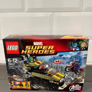 Lote siguiente: LEGO Marvel Super Heroes: Capitán América vs. Hydra