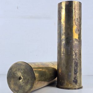 Par de Casquillos de Artillería de Latón Estadounidense 105mm WWII - imagen 6