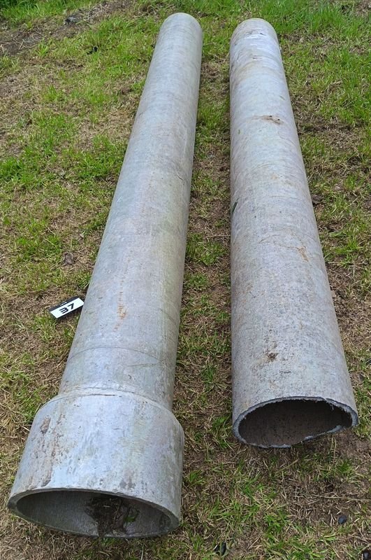 Dos Facmentos de Caño de fibrocemento de gran porte de Medidas Aprox. Largo Aprox. Por Tramo 140 cm y 165 cm - diámetro Aprox. 20 cm