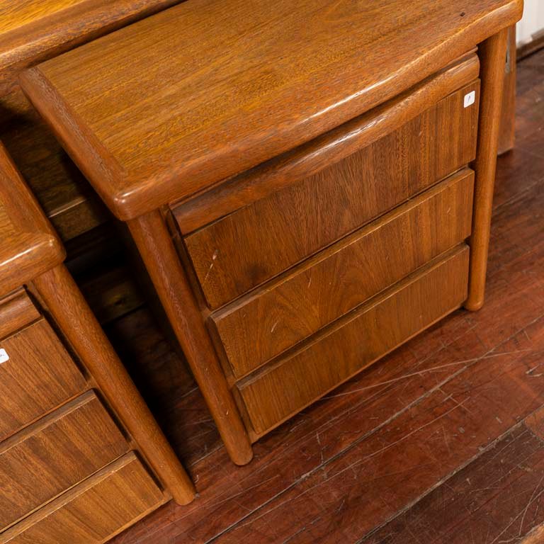 Item 2109244 - Image 2