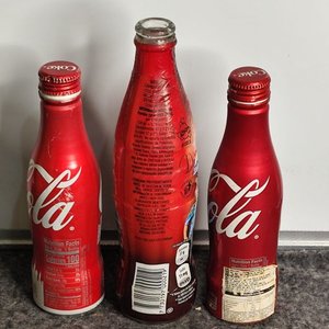 Lote de 3 Botellas Coca-Cola: 1 Uruguay y 2 Aluminio Americanas - imagen 2