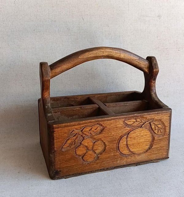 Porta cubiertos de madera con diseño de frutas - imagen 1