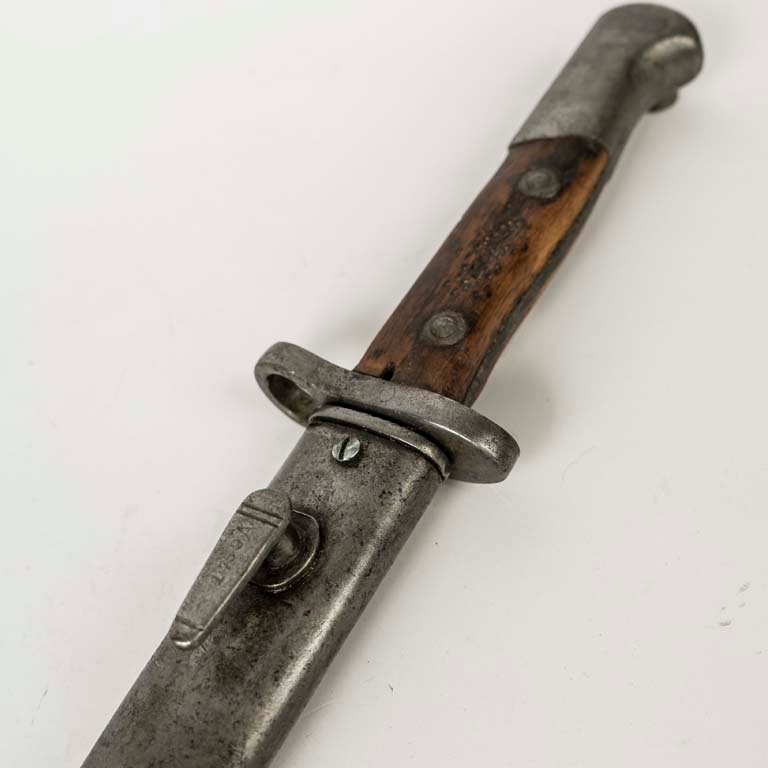 Item 2112140 - Image 1