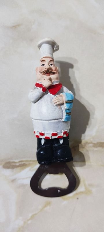 Figurita de Cocinero con Destapador - imagen 2
