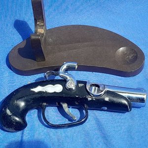Encendedor Antiguo Forma de Trabuco con Base y Bolígrafo - imagen 3