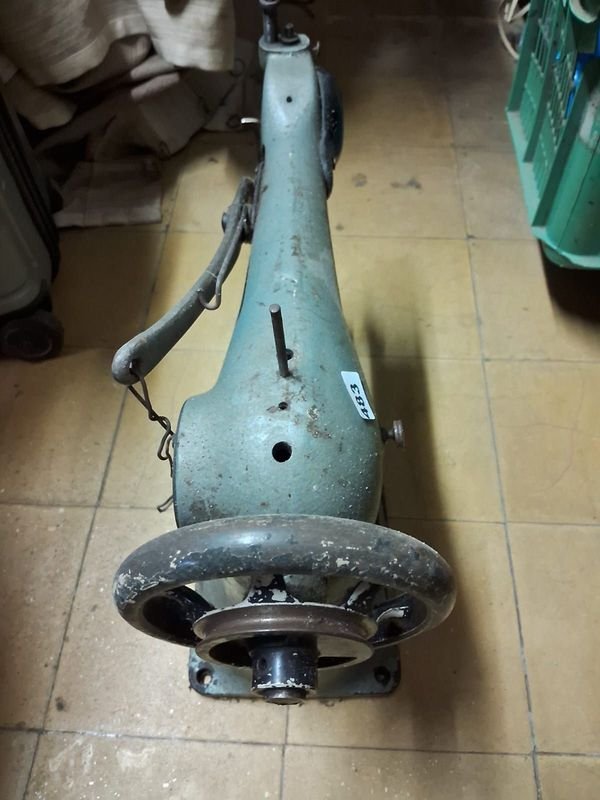 Máquina de Coser Recta para Cuero Industrial - imagen 1