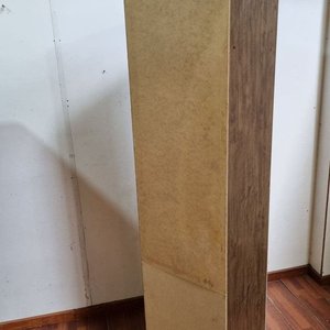Mueble Auxiliar Beige con Puerta y Estantes Interiores - imagen 4