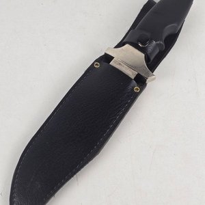 Cuchillo de Caza con Funda Negra - imagen 7