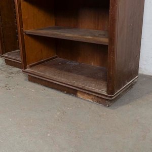 Estantería Biblioteca de Madera Oscura con Sector Lateral Incompleto - imagen 3