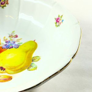 Ensaladera de Porcelana Alemana con Diseño de Frutas y Borde Dorado - imagen 3