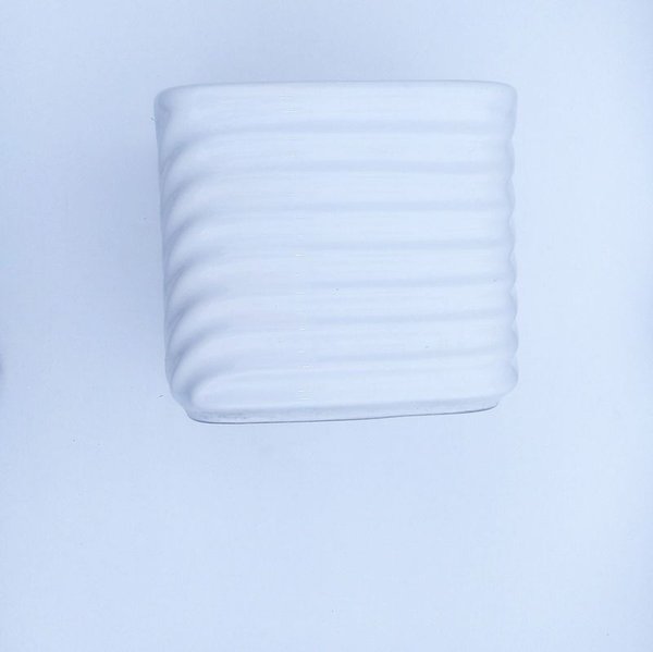 Maceta grande de porcelana con textura ondulada - imagen 2