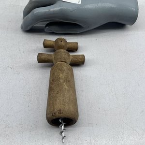 Lote siguiente: Sacacorchos de Madera Torneada con Mango en T