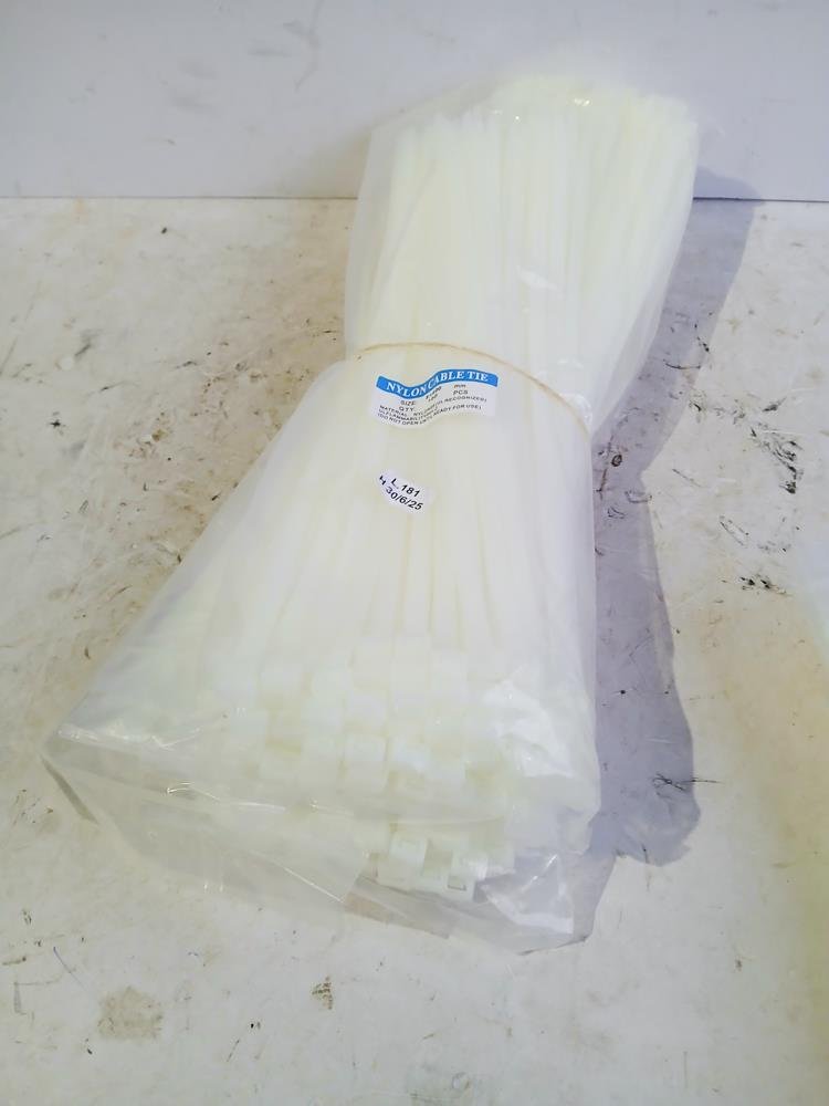 Pack de 500 Precintos Plásticos Nylon 8x400mm Blancos
