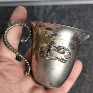 Juego de Metal Plateado: Jarrito con Conejo y Palillero Sheffield - imagen 2