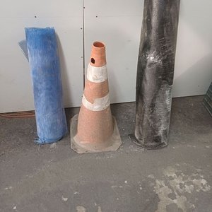Lote anterior: Cono de Obra, Rollo de Membrana Asfáltica y Rollo de Malla Azul