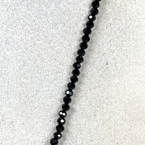 Collar de Cristal Negro con Colgante de Ágata y Cierre Marinero de Plata - imagen 4