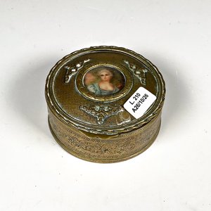 Caja Alhajero Antigua de Bronce con Miniatura Pintada a Mano - imagen 1