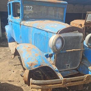 Lote anterior: Dodge Cuatro Puertas Año 1930 Azul