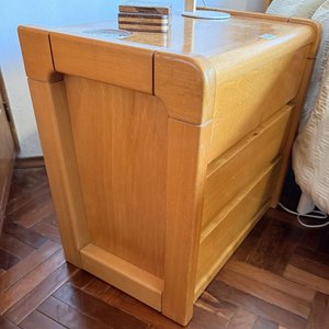 Par de Mesitas de Luz de Madera con Cajones - imagen 3