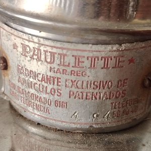 Dispensador de Vino Paulette de Metal con Mangueras - imagen 5